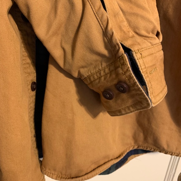 L.L. Bean Men’s Flannel-Lined Hurricane Shirt - Picture 5 of 5